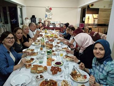 34985095 10156255845283211 8952772668956868608 n